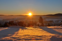 Zasněžená Šumava - pohádkový východ slunce